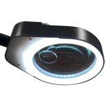 Asztalra szerelhető, 2 lencsés, LED-es nagyító