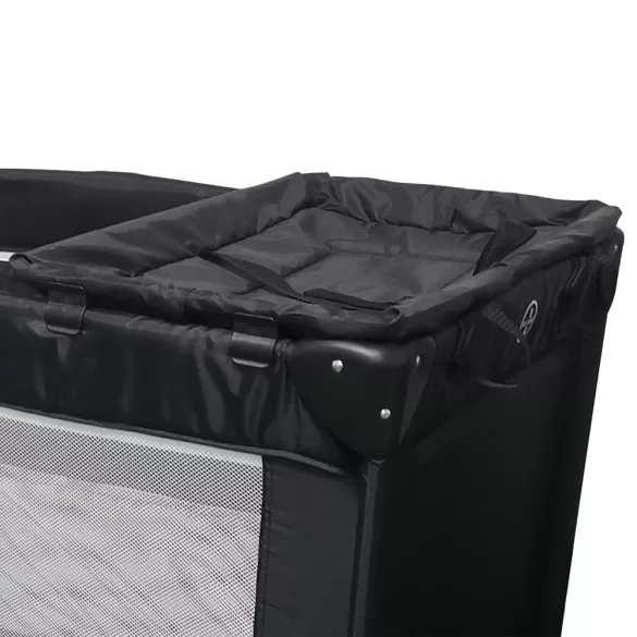 Utazóágy pelenkázó lappal és játékhíddal