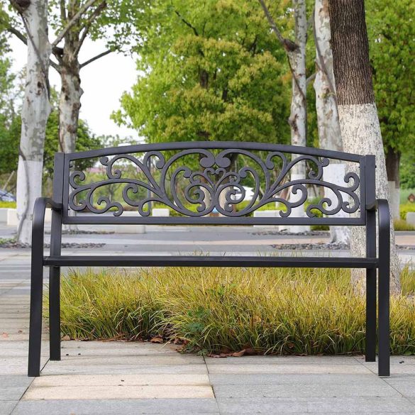 Kerti pad, több típusban-leveles